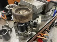 Замена электронасоса Haldex Volvo CX90 в Xtreme Garage Odessa